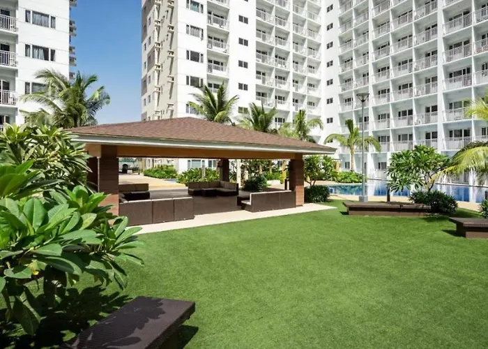 Aparthotel Moa Condotel In Mall Of Located In Shore1 And 2 Residences 3*