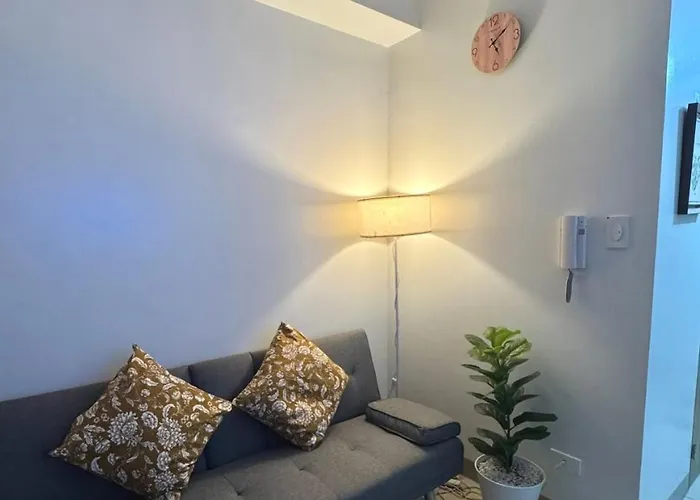 Moa Condotel In Mall Of Located In Shore1 And 2 Residences Aparthotel Manila