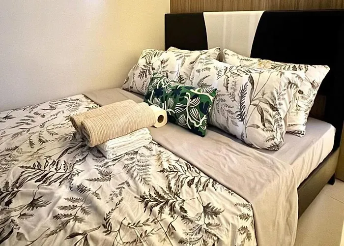 Aparthotel Moa Condotel In Mall Of Located In Shore1 And 2 Residences Manila